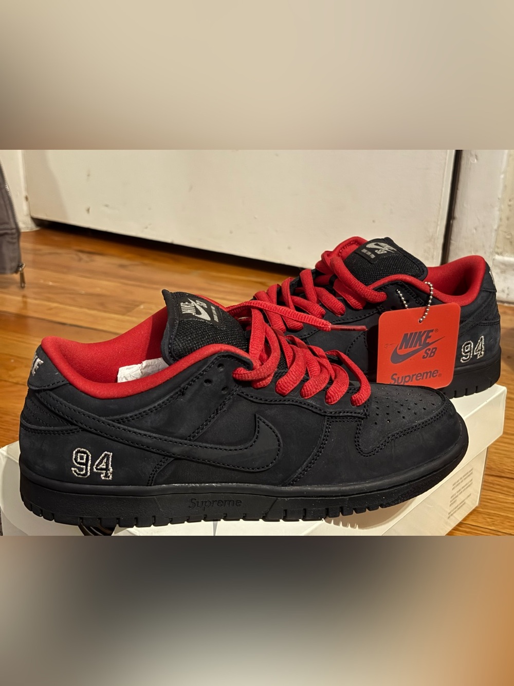 NIKE DUNK SB SUPREME